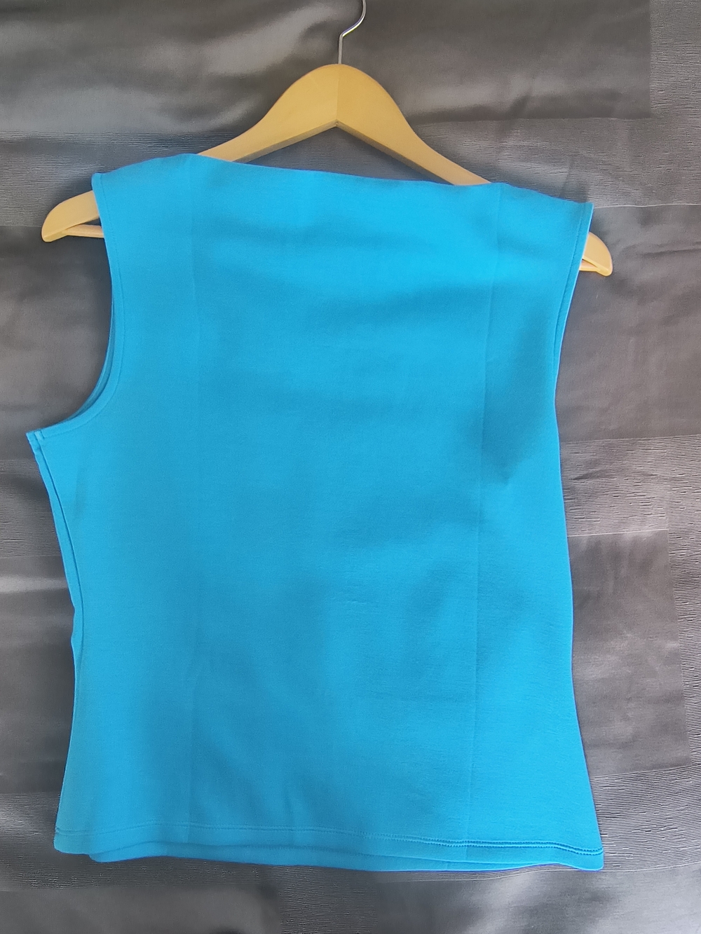 Banana Republic Soft Touch Turquoise Blue Sleeveless Top